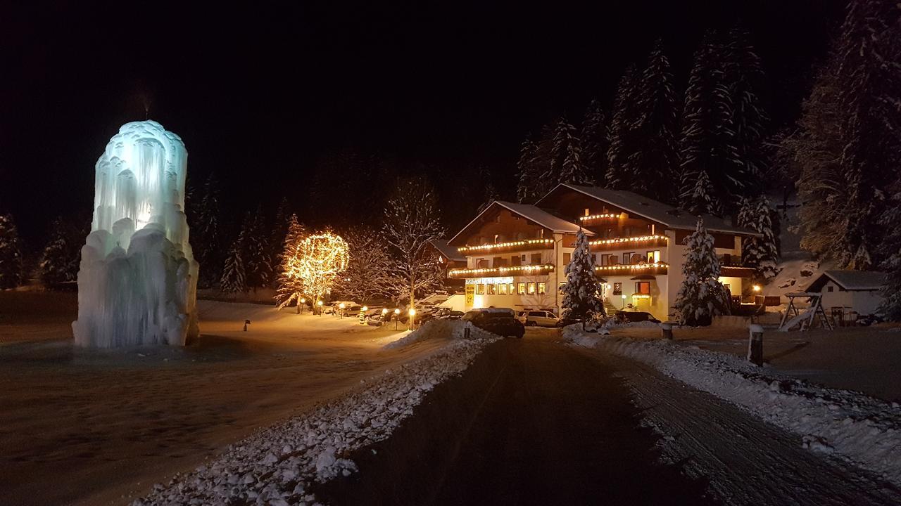 Hotel Pontives Ортизей Екстериор снимка